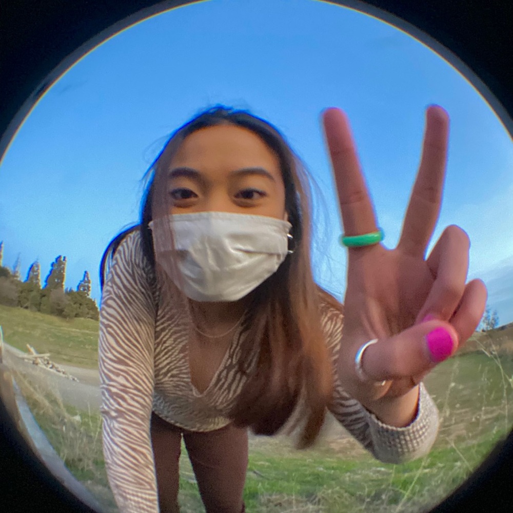 Meet your Posher, Camille